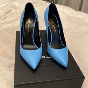 Saint laurent pumps